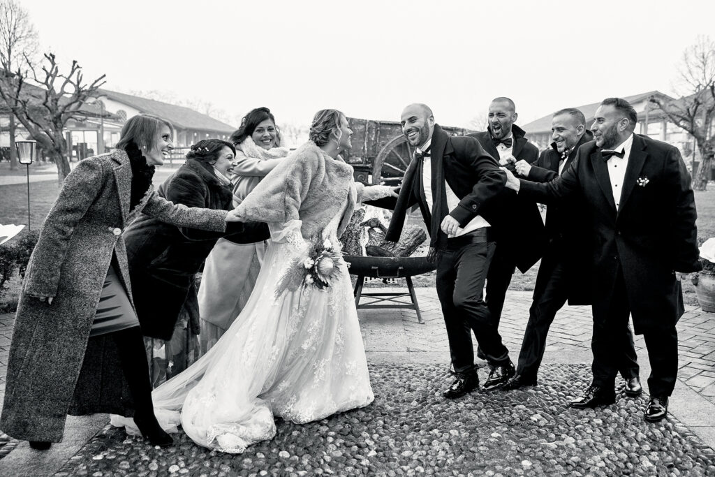 Luciana and Paolo celebrating with guests at their Lake Como wedding